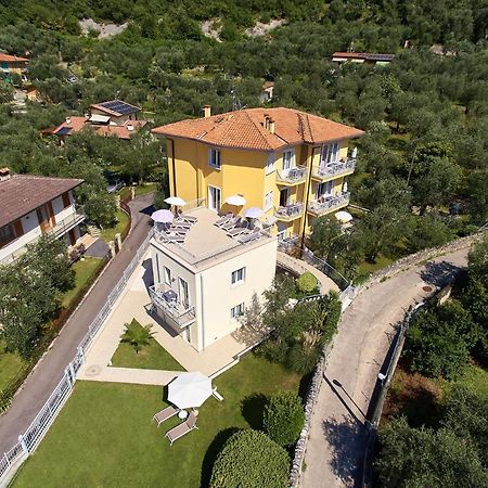 La Pervinca Apartments Malcesine Eksteriør bilde