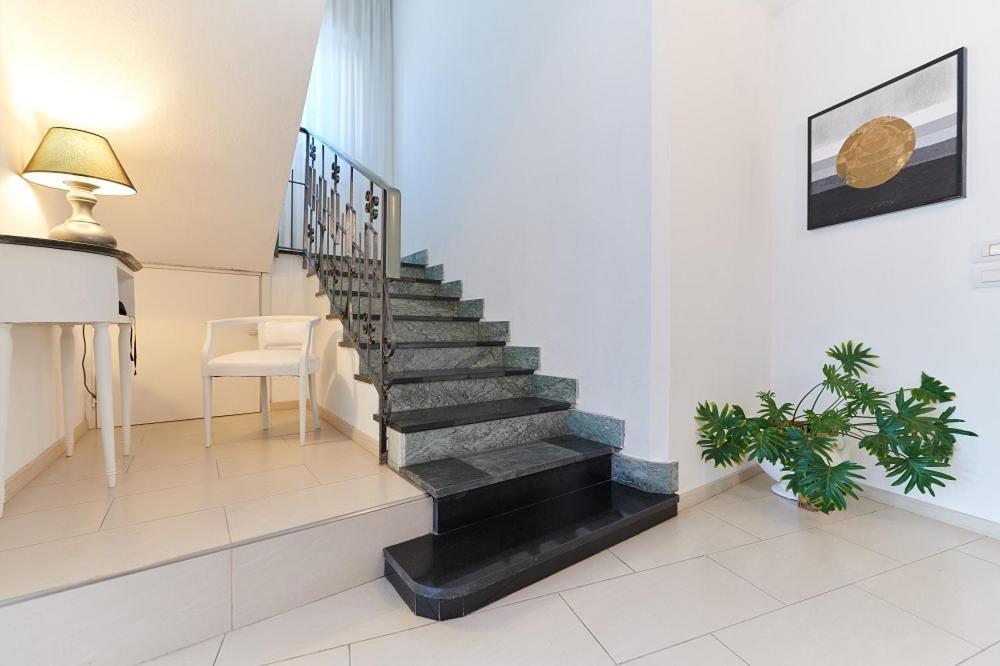 La Pervinca Apartments Malcesine Eksteriør bilde