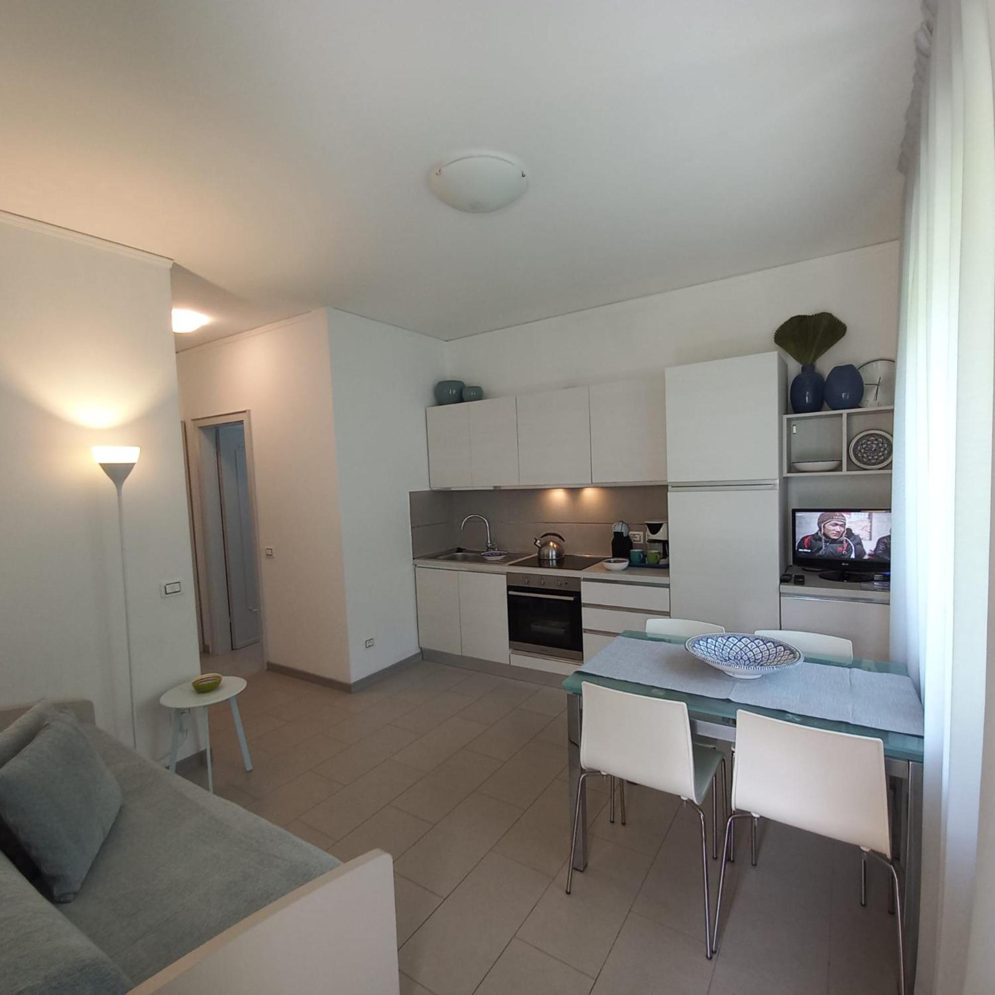 La Pervinca Apartments Malcesine Eksteriør bilde